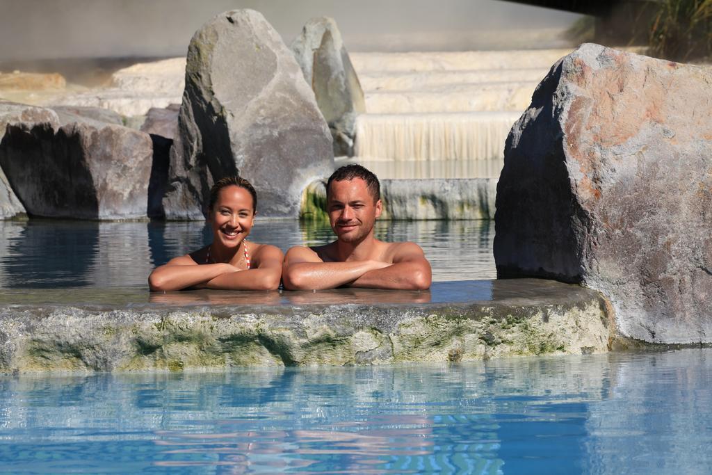 The Flying Trout Boutique Lodge Taupo Eksteriør billede