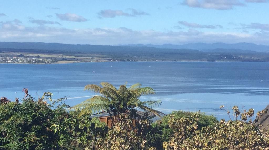 The Flying Trout Boutique Lodge Taupo Eksteriør billede